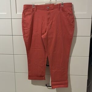 EVRI Capri orange pants
Five pocket jeans, NWT
Size 22W  women’s